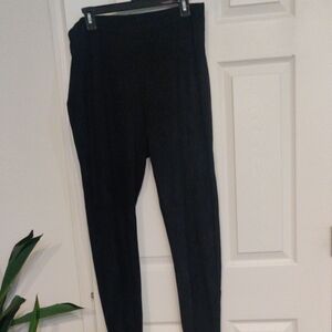 Avenue Women's Black Straight Leg Pants